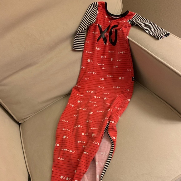 Baby tie gown/ RAGS TO RACHES - Picture 2 of 6